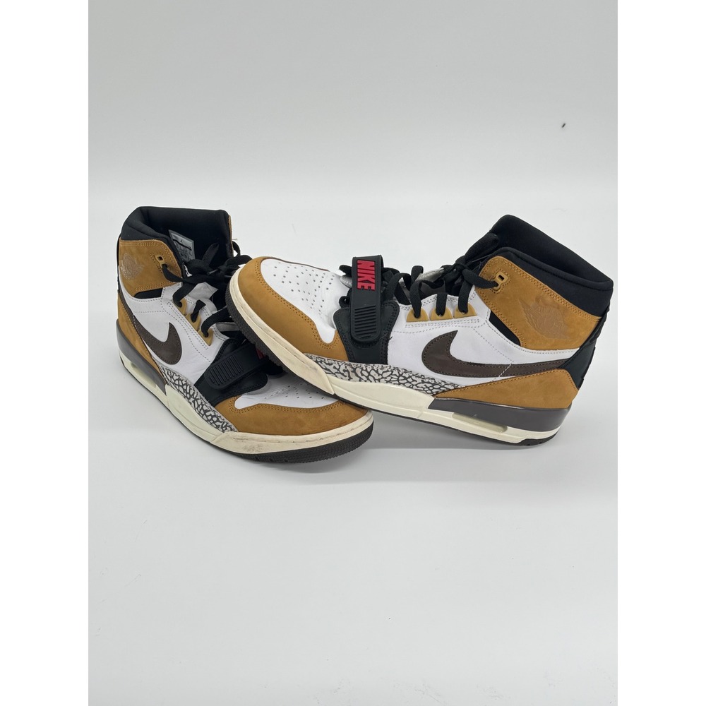 Air Jordan Legacy 312 Rookie Of The Year AV3922-102 Size 13 Nike